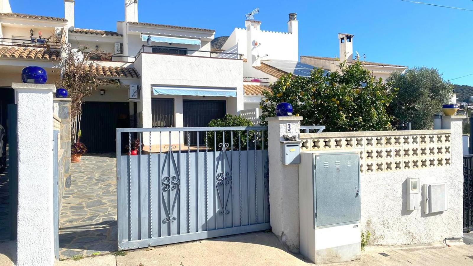Villa Bages Rosas Exterior foto